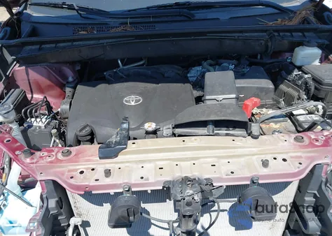 2018 Toyota Highlander Xle from USA, damaged, VIN 5TDJZRFH0JS859177